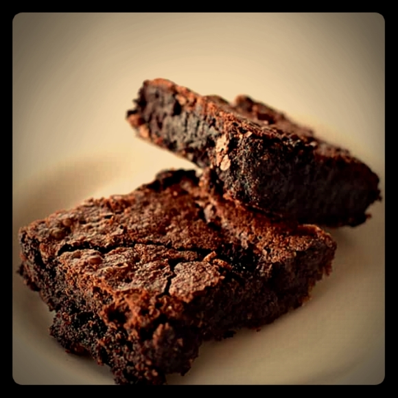 Meet your Posher, Bee - Picture 1 of 1